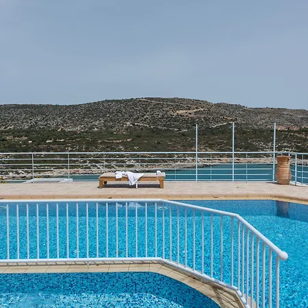Mare Nostrum Villa La Canea